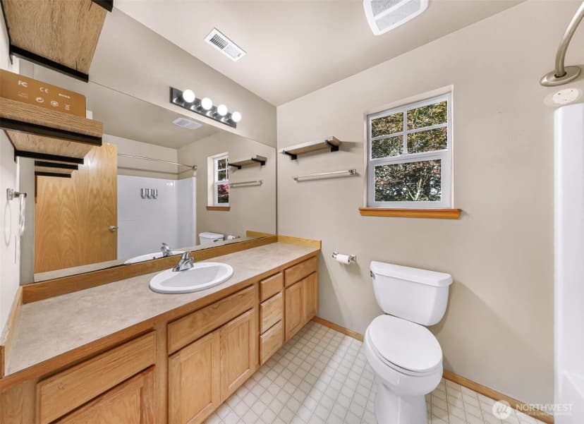 Property photo for 18002 Tualco Road, Monroe photo 27
