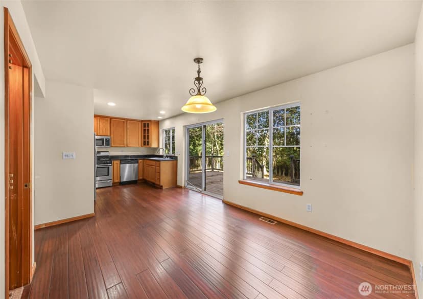 Property photo for 18002 Tualco Road, Monroe photo 10