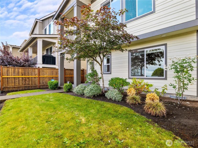 Property photo for 8253 S 118th Street, Seattle photo 6