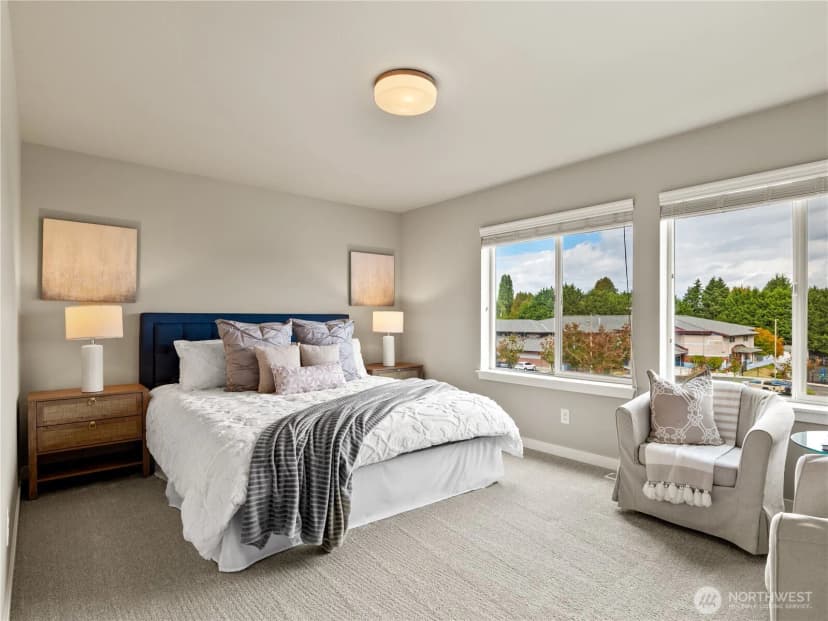 Property photo for 8253 S 118th Street, Seattle photo 28