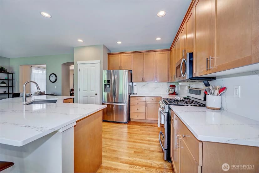 Property photo for 12160 Wilmington Way, Mukilteo photo 6