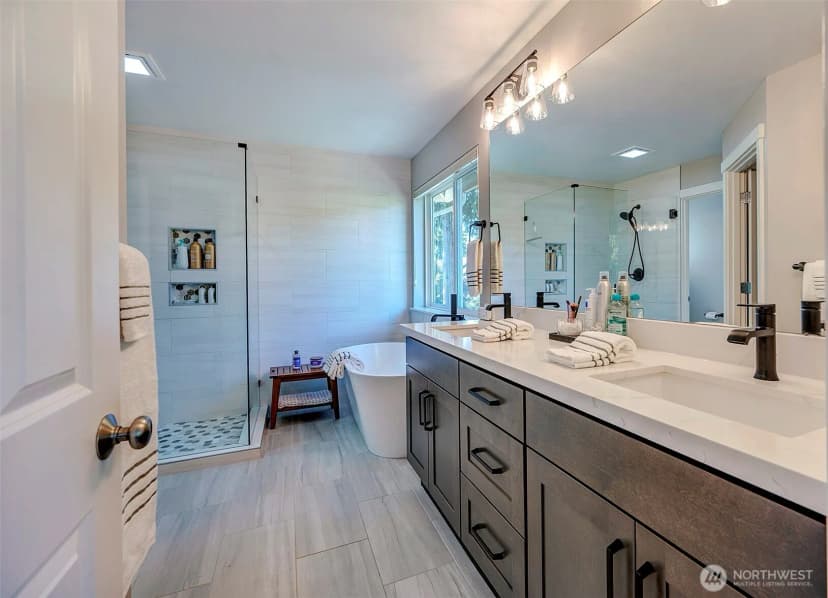Property photo for 12160 Wilmington Way, Mukilteo photo 16