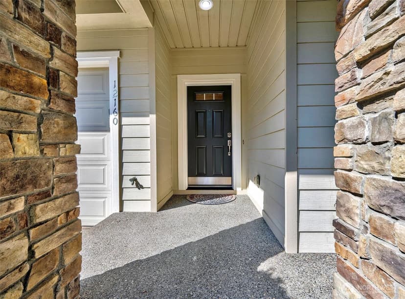 Property photo for 12160 Wilmington Way, Mukilteo photo 3