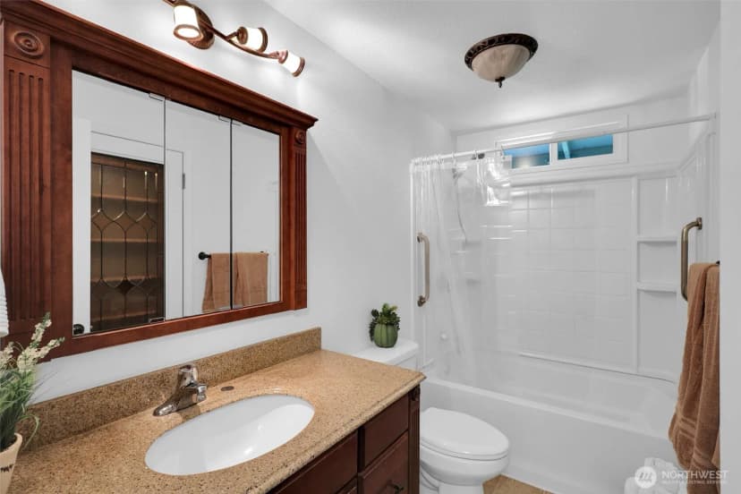 Property photo for 3015 282nd Street E, Spanaway photo 14