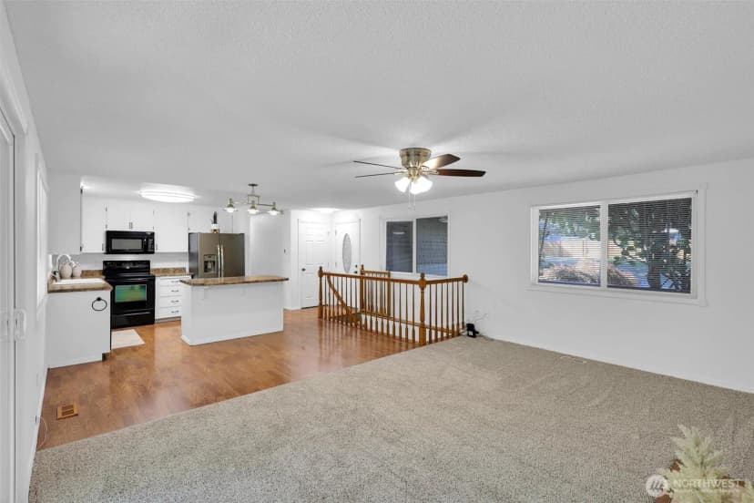 Property photo for 3015 282nd Street E, Spanaway photo 11
