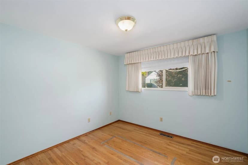 Property photo for 3609 Sw Holden Street, Seattle photo 16