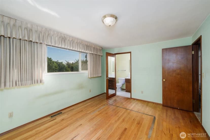 Property photo for 3609 Sw Holden Street, Seattle photo 11