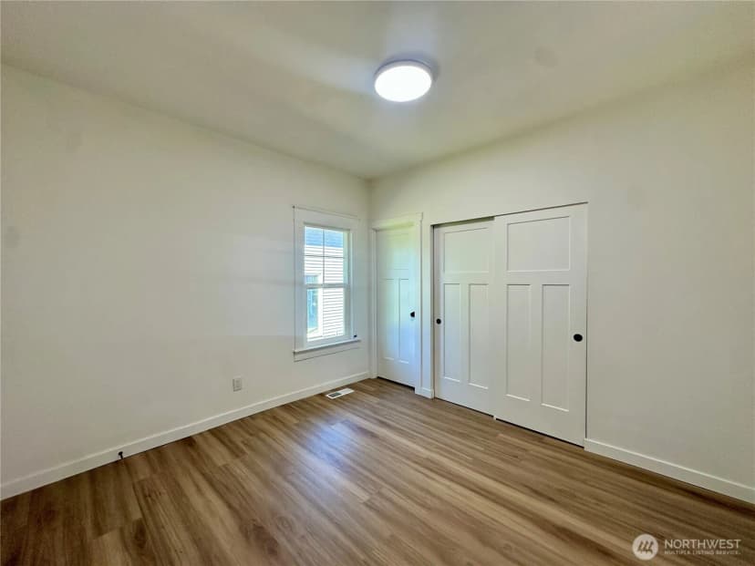 Property photo for 438 2nd Avenue S, Algona photo 22