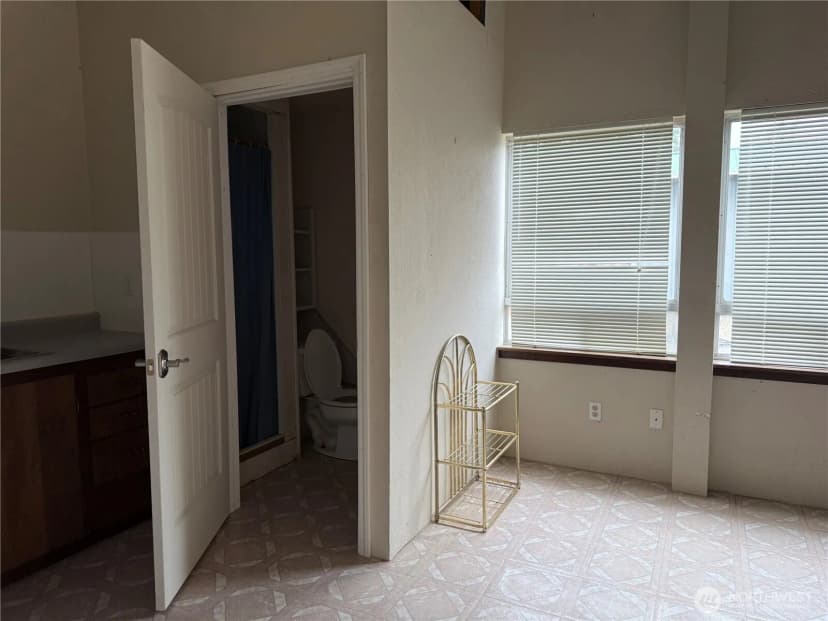 Property photo for 331 N Melbourne Street, Westport photo 22