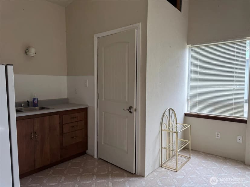 Property photo for 331 N Melbourne Street, Westport photo 21