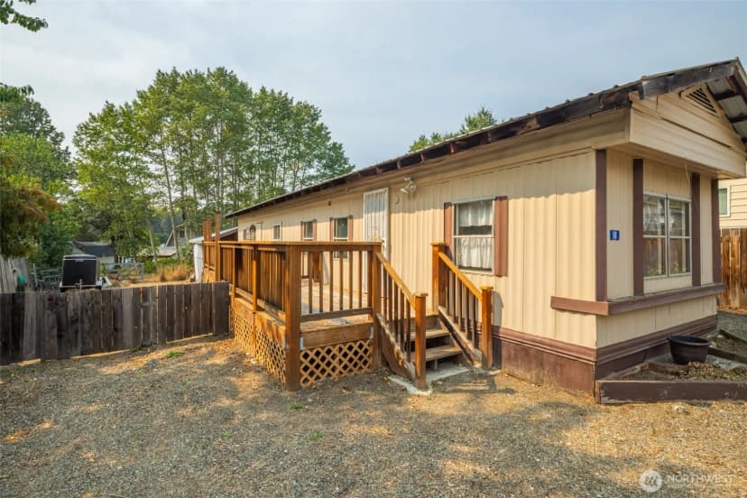 Property photo for 510 3 Street, Ronald photo 23