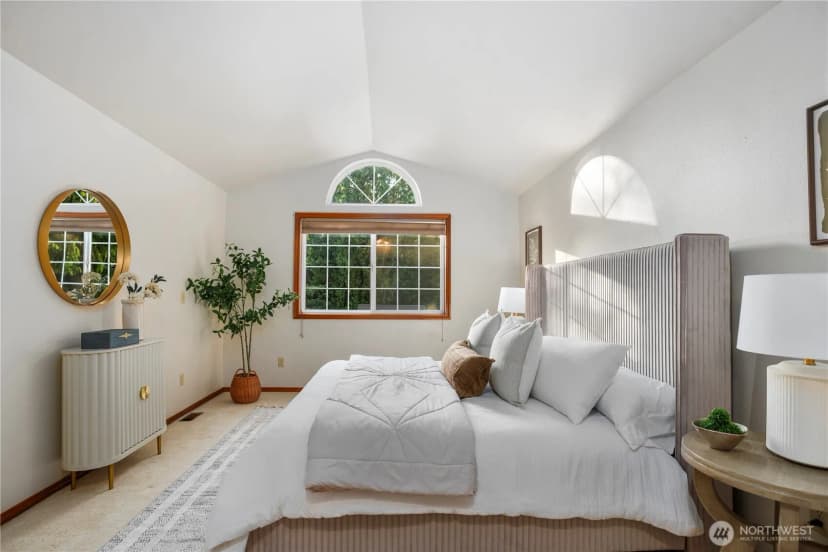 Property photo for 20217 6th Avenue Nw, Arlington photo 17