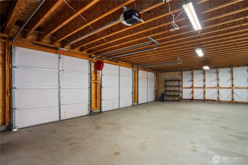 Property photo for 20217 6th Avenue Nw, Arlington photo 29