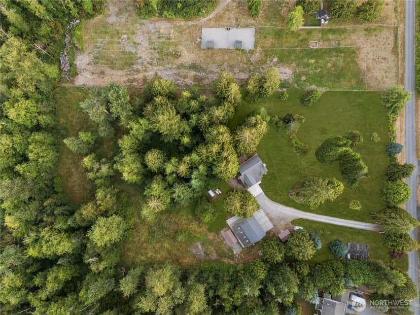 Property photo for 20217 6th Avenue Nw, Arlington photo 33