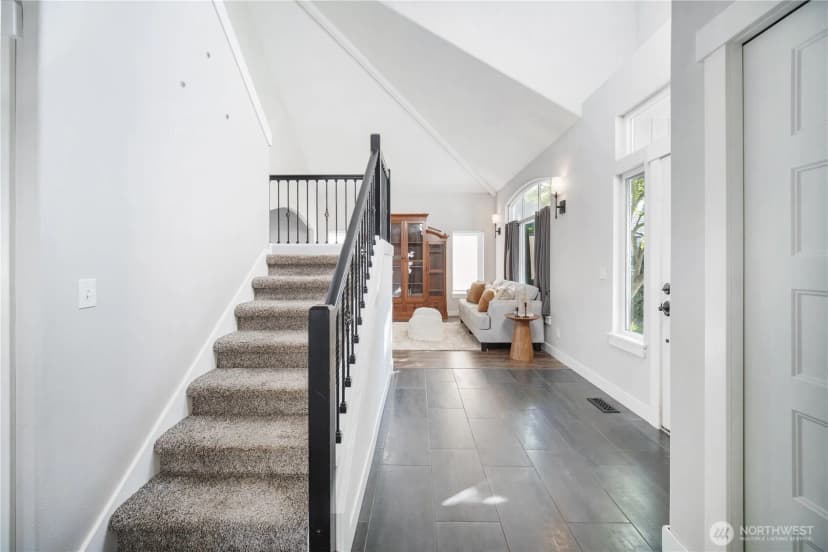 Property photo for 8101 48th Avenue Sw, Lakewood photo 19