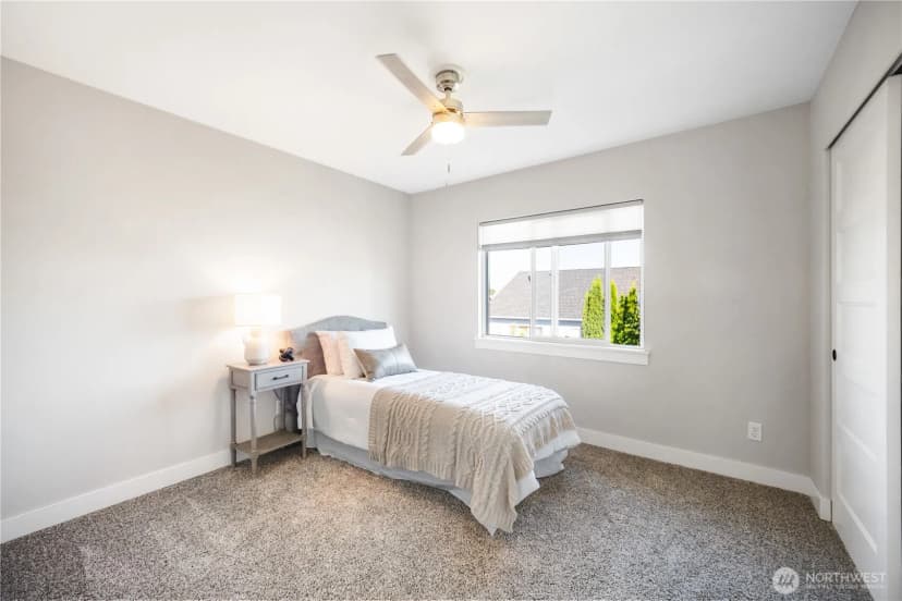 Property photo for 8101 48th Avenue Sw, Lakewood photo 29