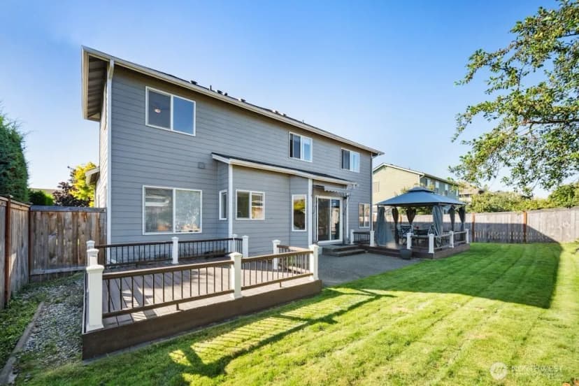 Property photo for 8101 48th Avenue Sw, Lakewood photo 32