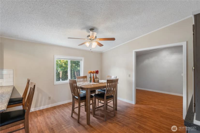 Property photo for 814 282nd Street E, Roy photo 19