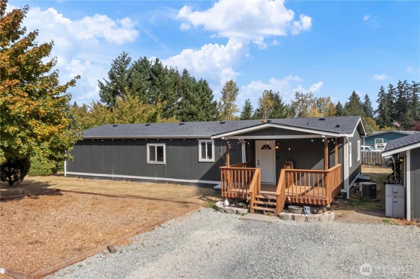 Property photo for 814 282nd Street E, Roy photo 30