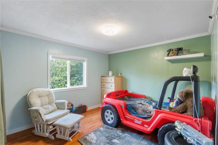Property photo for 814 282nd Street E, Roy photo 29