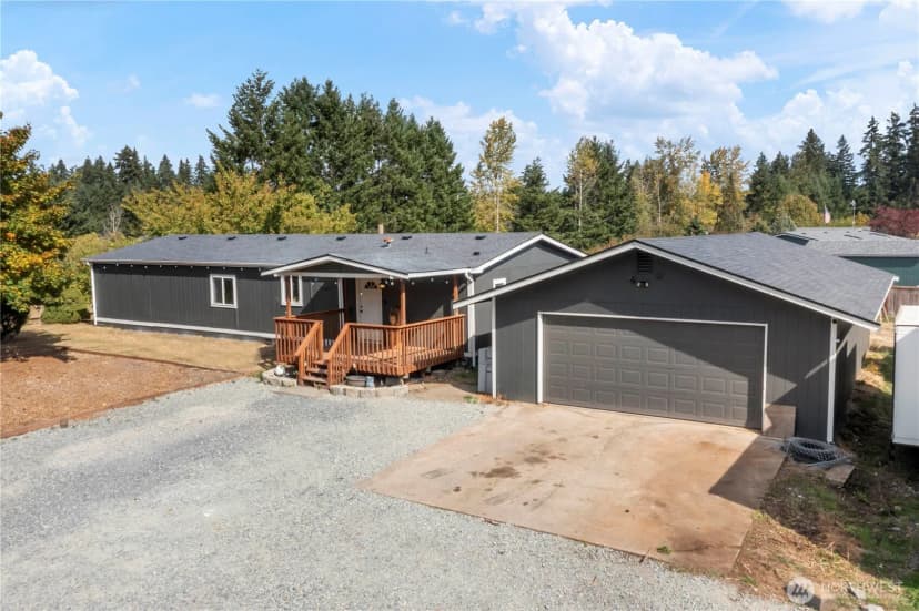 Property photo for 814 282nd Street E, Roy photo 5