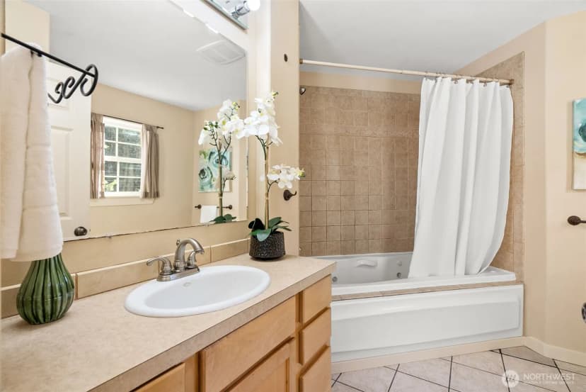 Property photo for 10500 Banner Road Se, Olalla photo 11