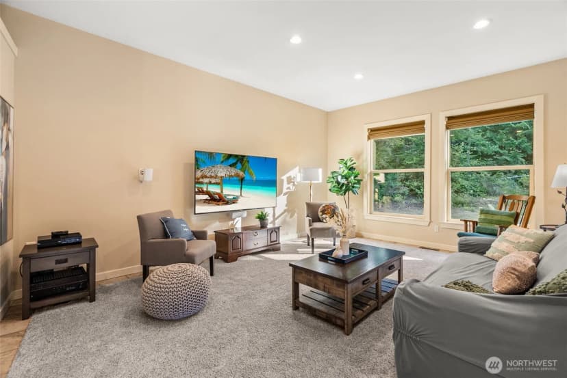 Property photo for 10500 Banner Road Se, Olalla photo 17