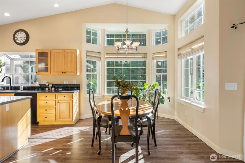 Property photo for 10500 Banner Road Se, Olalla photo 5