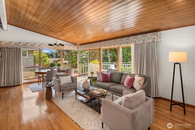 Property photo for 5461 S Othello Street, Seattle photo 2