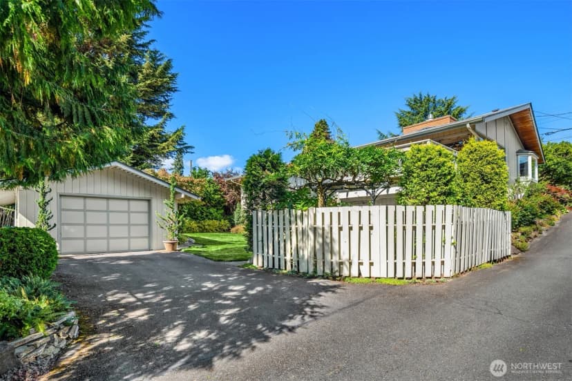 Property photo for 5461 S Othello Street, Seattle photo 22