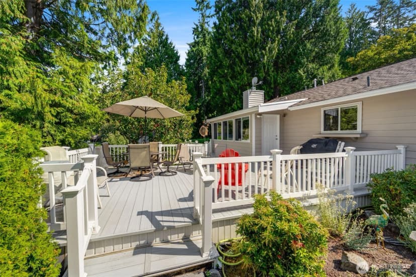 Property photo for 14305 139th Place Se, Renton photo 27