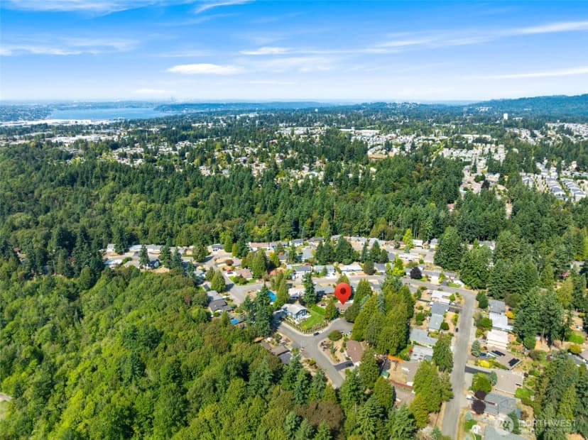 Property photo for 14305 139th Place Se, Renton photo 35