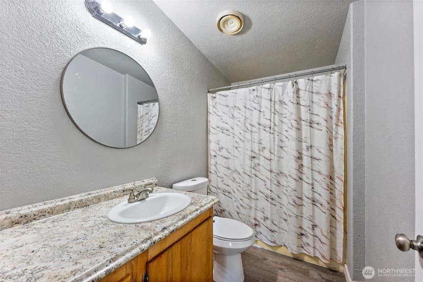 Property photo for 2915 S 368th Street, Roy photo 28