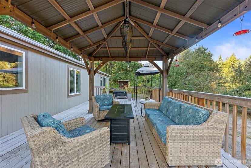 Property photo for 2915 S 368th Street, Roy photo 7