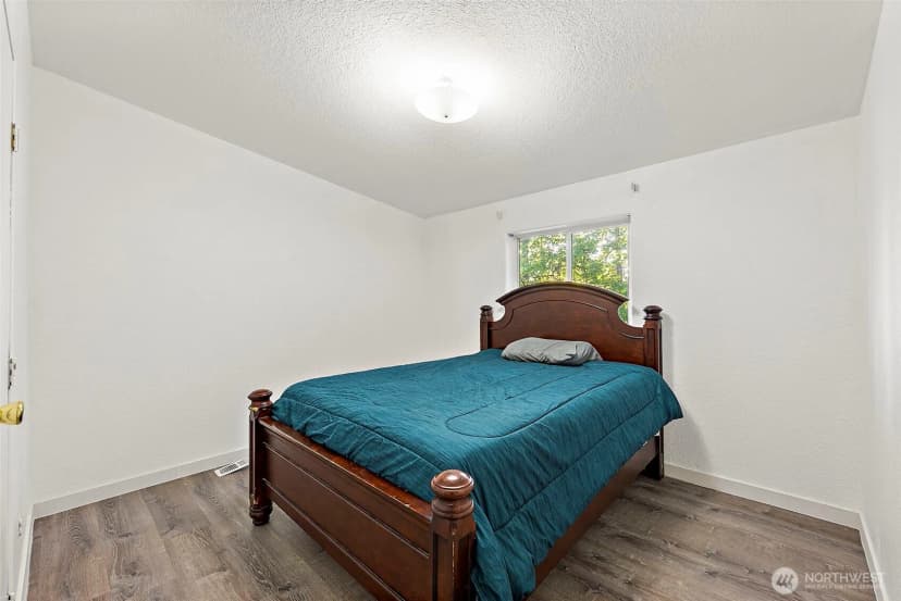 Property photo for 2915 S 368th Street, Roy photo 26