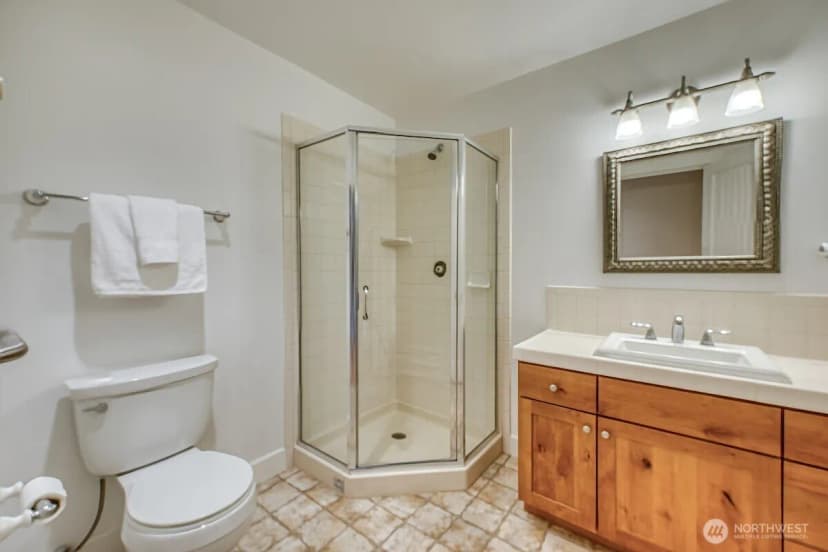 Property photo for 27826 Manzanita Beach Road Sw, Vashon photo 14