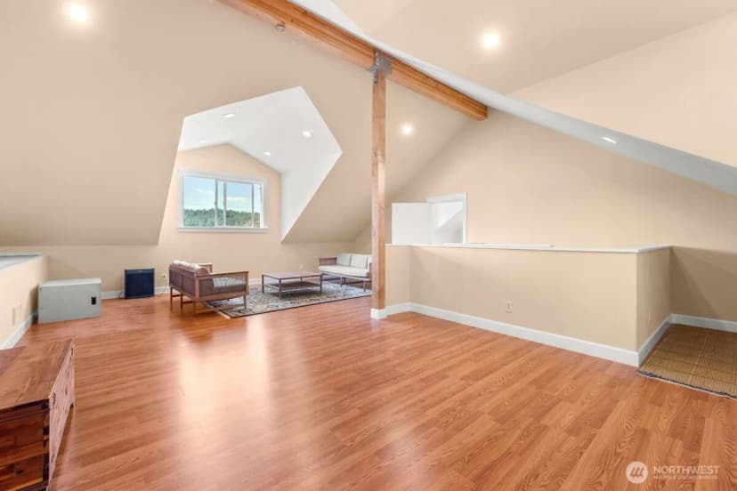 Property photo for 27826 Manzanita Beach Road Sw, Vashon photo 17