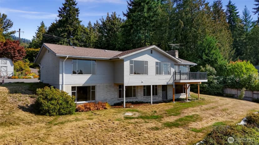 Property photo for 12303 206th Place Se, Issaquah photo 36