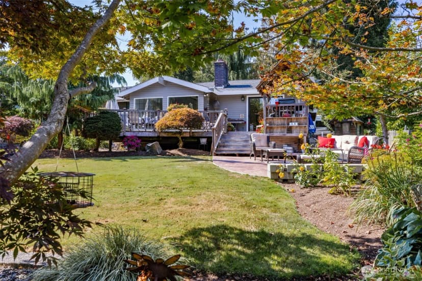 Property photo for 834 Cary Road, Edmonds photo 24