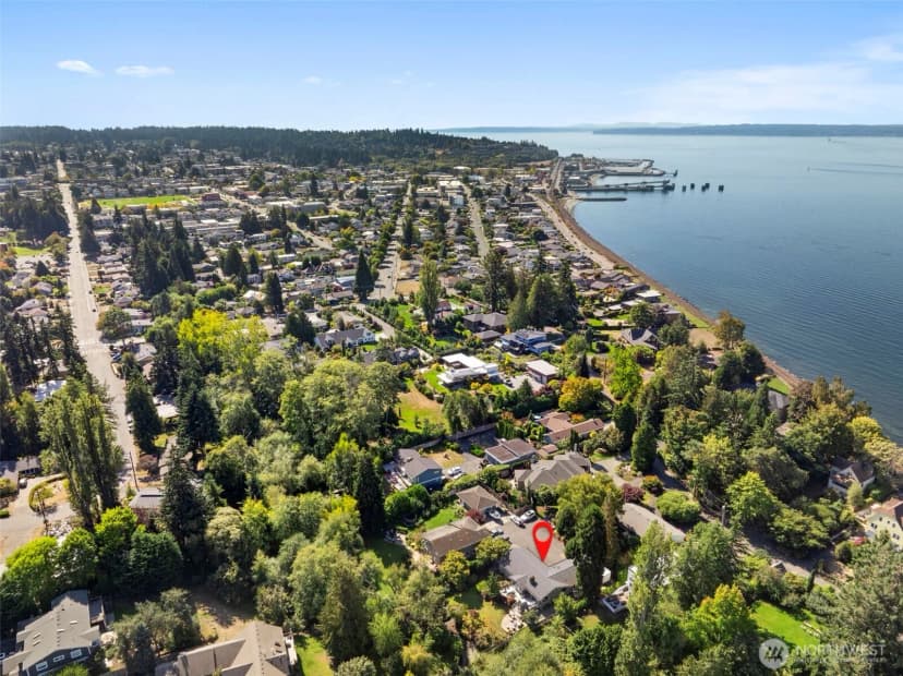 Property photo for 834 Cary Road, Edmonds photo 36
