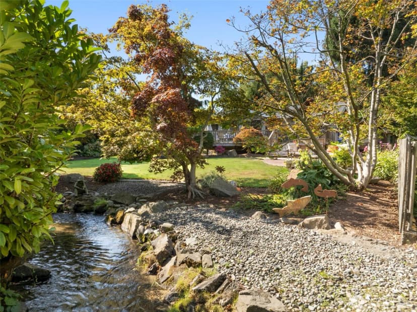 Property photo for 834 Cary Road, Edmonds photo 40