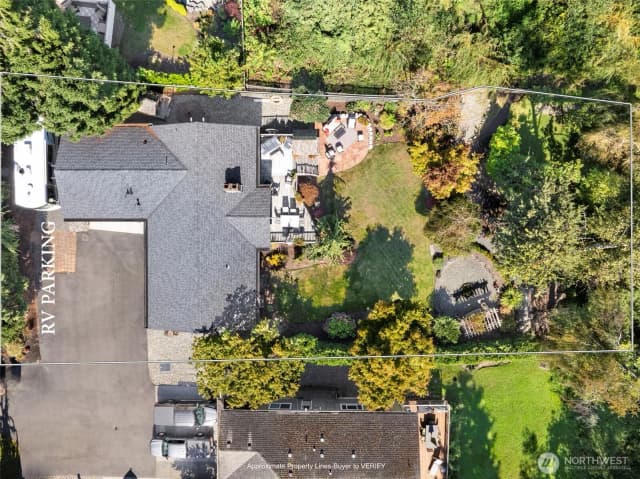 Property photo for 834 Cary Road, Edmonds photo 2