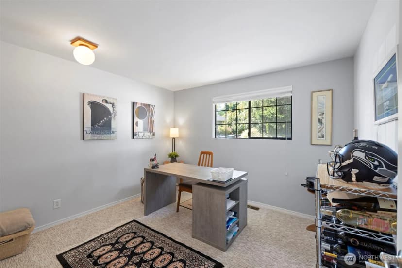 Property photo for 834 Cary Road, Edmonds photo 20