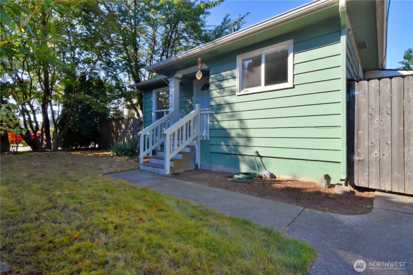 Property photo for 1412 2nd Street, Snohomish photo 2