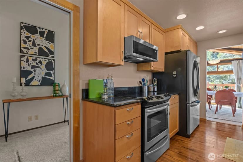 Property photo for 1644 S 260th Street, Des Moines photo 13