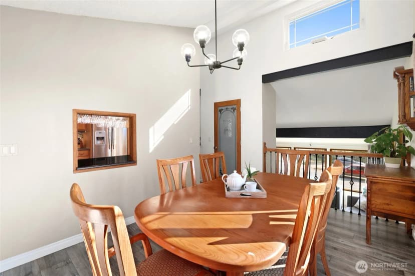Property photo for 7523 30th Street W, University Place photo 11