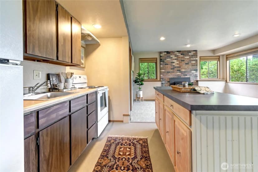 Property photo for 3707 Shelby Road, Lynnwood photo 36