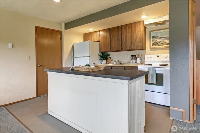 Property photo for 3707 Shelby Road, Lynnwood photo 35