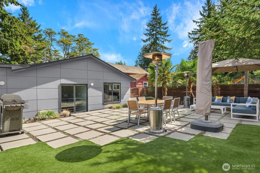 Property photo for 11519 17th Avenue Ne, Seattle photo 25