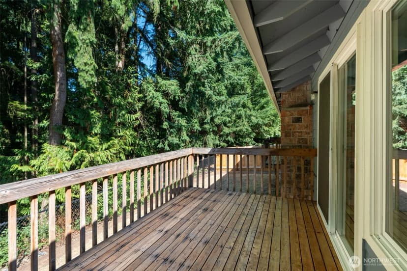 Property photo for 11624 Ne 145th Street, Kirkland photo 30